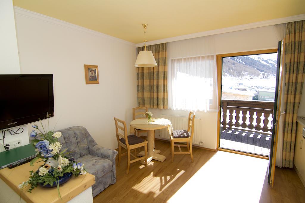 Appartment Pillerhof Obergurgl Szoba fotó